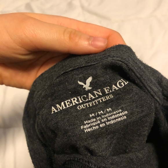 American Eagle Gray/Black Active Tee - Picture 2 of 7